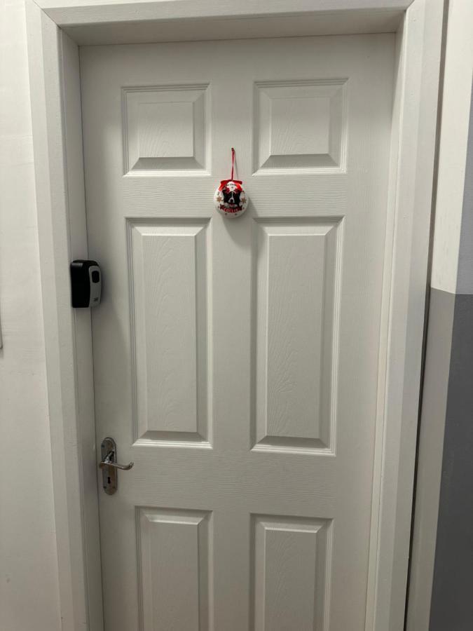 Cork City En-Suite Single Room Exterior photo