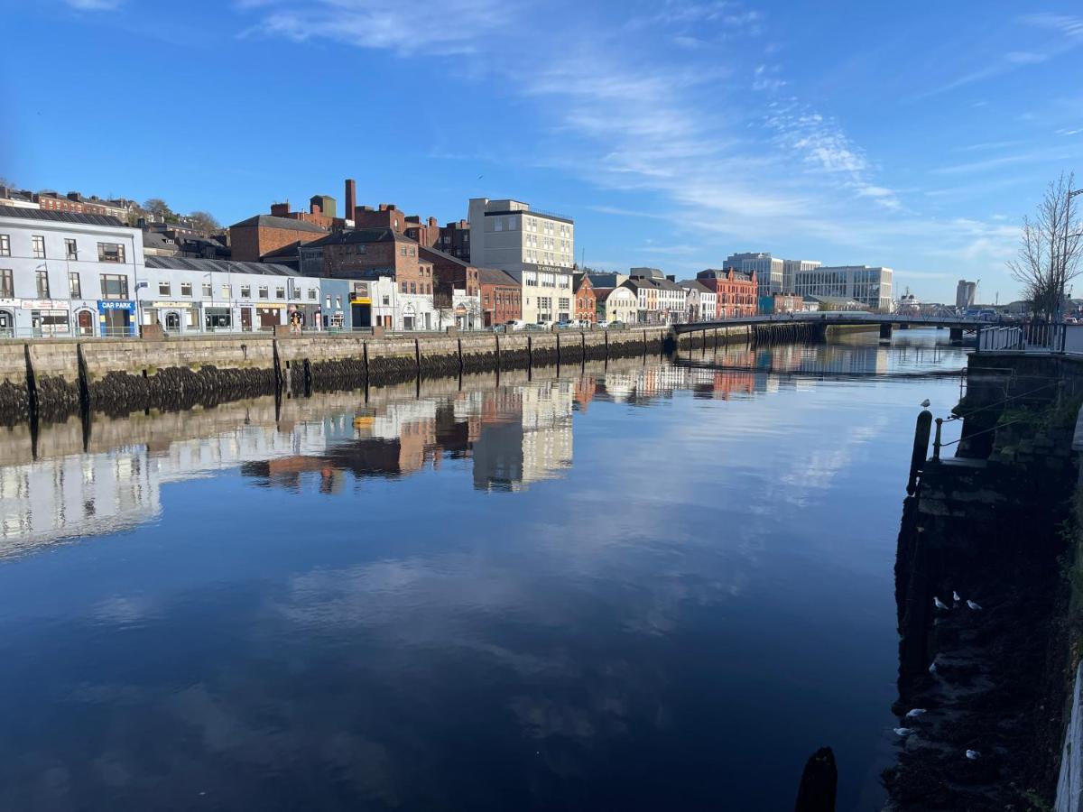 Cork City En-Suite Single Room Exterior photo