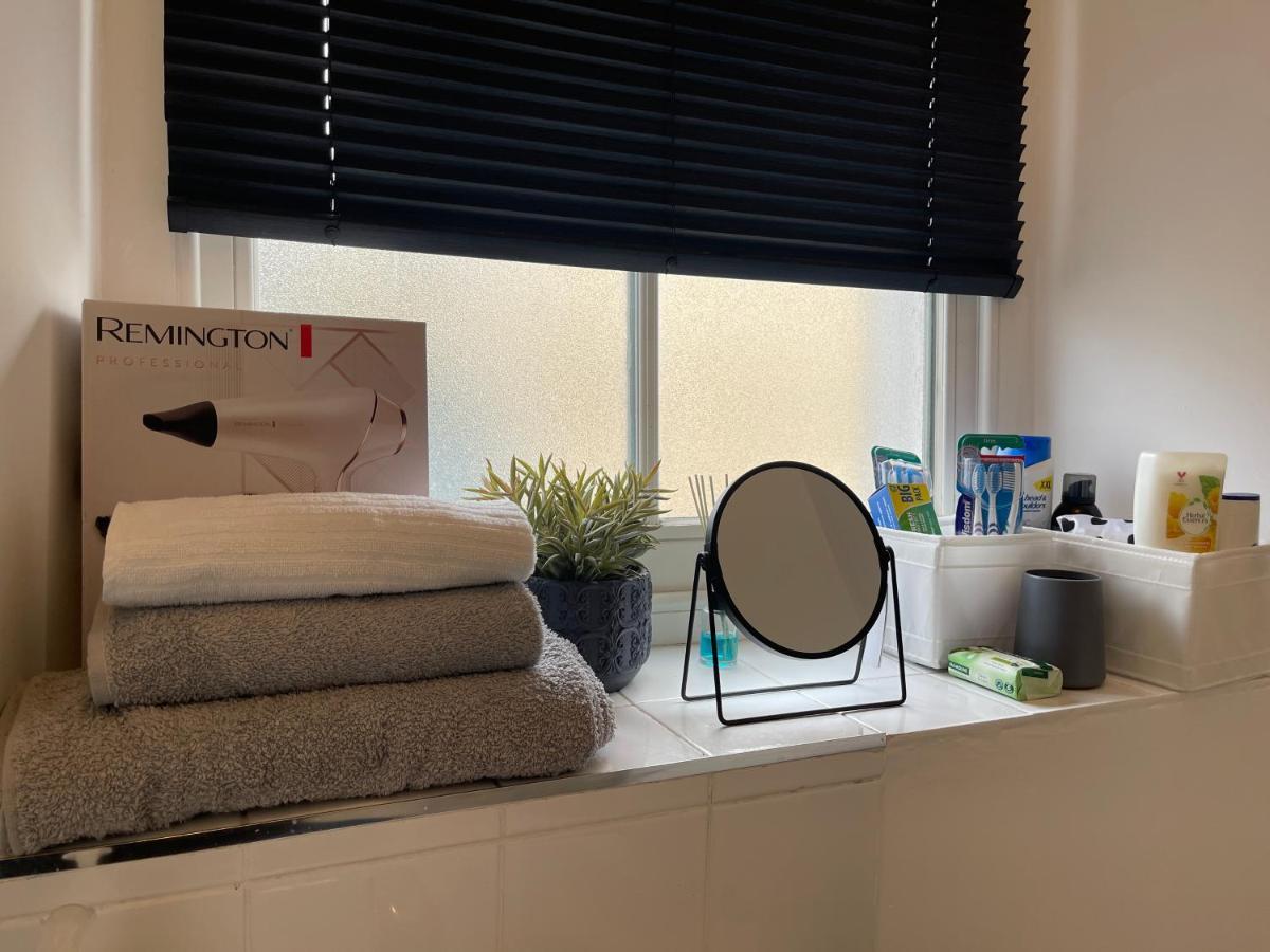 Cork City En-Suite Single Room Exterior photo